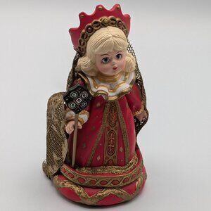 Hallmark Keepsake Red Queen 1999 Alice in Wonderland 4th Madame Alexander Series